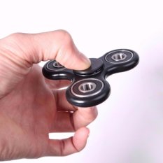 Con Quay 3 Cánh Fidget Spinner Tự Xoay Vô Hạn