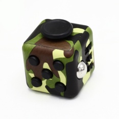Fidget Cube – Khối lập phương giảm căng thẳng