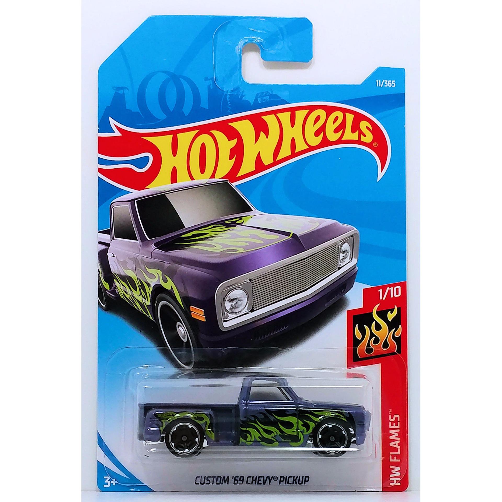 Ô tô mô hình tỉ lệ 1:64 Hot Wheels 2018 độc quyền Kmart Custom '69 Chevy Pickup ( Màu Tím...