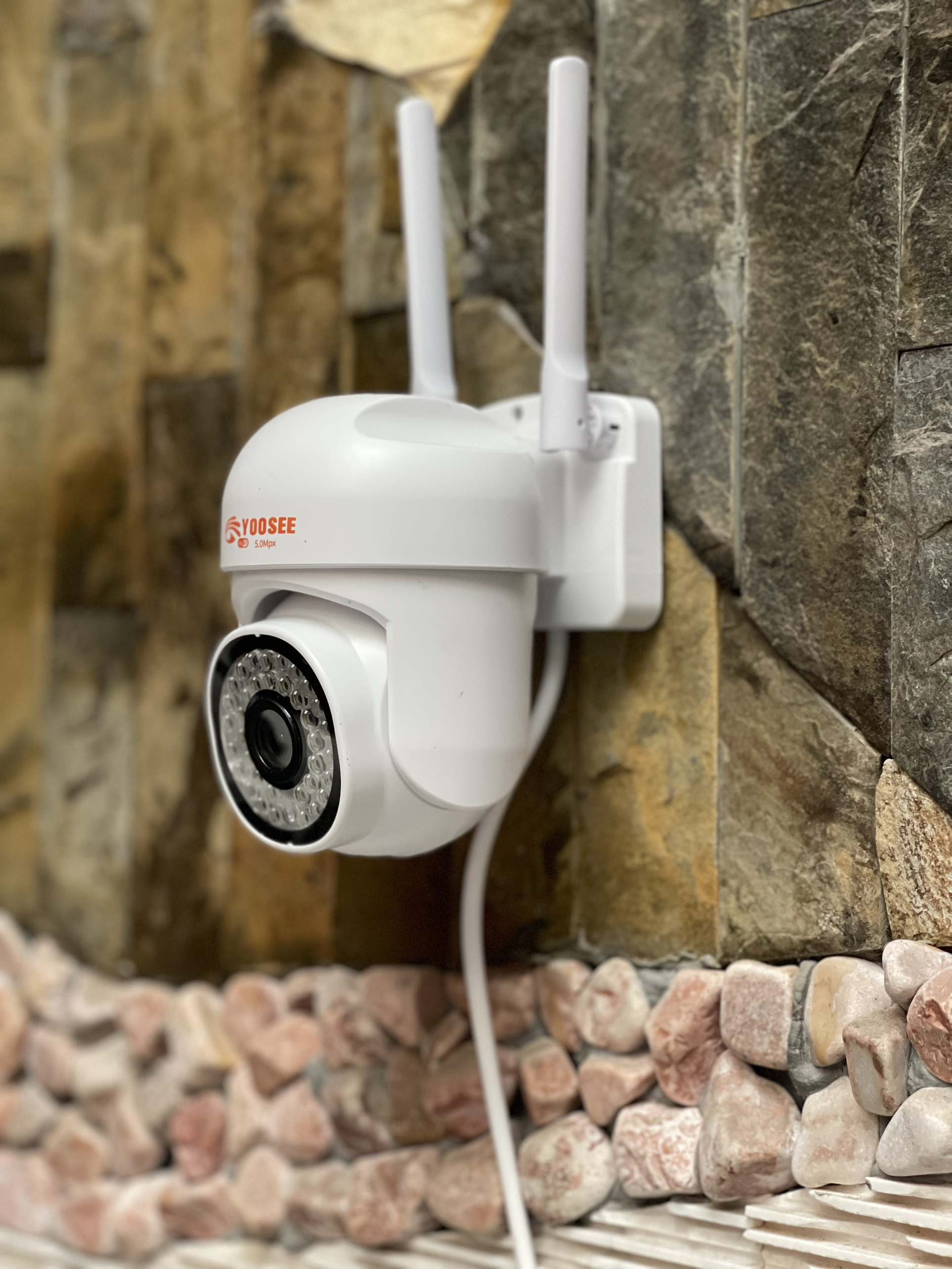 Camera YooSee Wifi PTZmini 36led ngoài trời - xoay 360 độ - xem đêm có màu FullHD 1080 mẫu mới...