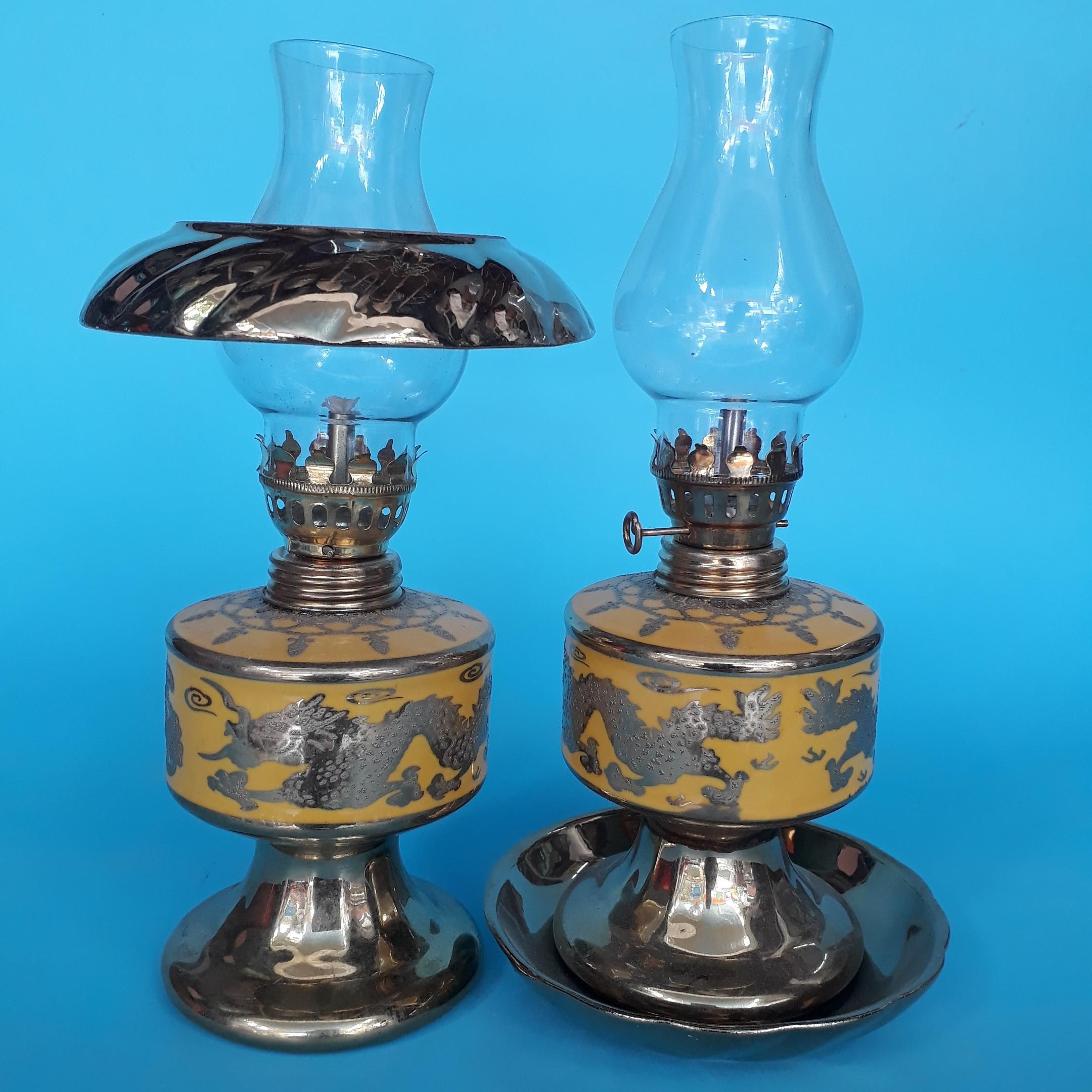 Cặp đèn thờ sứ Kim Sa 3D tặng 1 dầu thắp đèn Lưu Ly