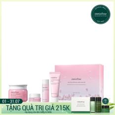Bộ sản phẩm dưỡng ẩm sáng da innisfree Jeju Cherry Blossom Jelly Cream Set