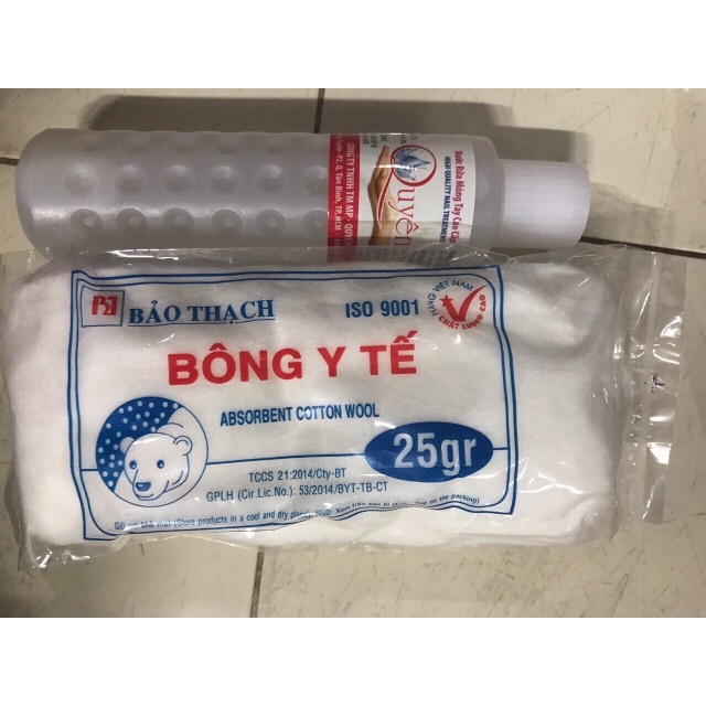Combo Nước Rửa Móng Tay Quyên 125Ml Và Bông Gòn 25G