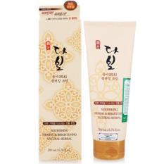 Kem tẩy trang tẩy sạch lớp trang điểm, bụi bẩn trên da Cao cấp Hàn Quốc 200ml – Hàng Chính Hãng