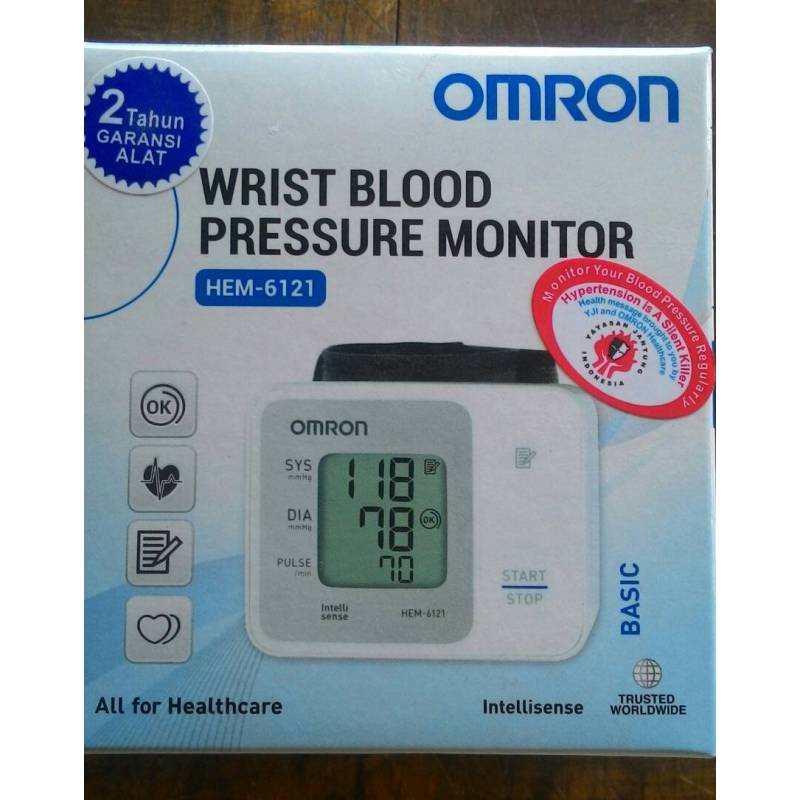Máy đo huyết áp cổ tay OMRON HEM-6121 bán chạy