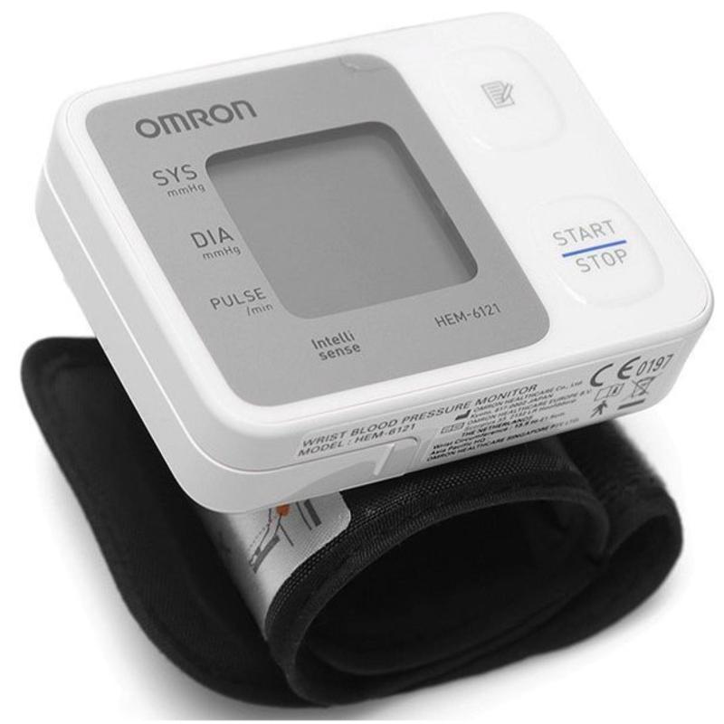 Nơi bán Máy đo huyết áp cổ tay Omron HEM-6121 + Tặng nhiệt kế điện tử Omron