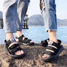 Sandal nam và nữ siêu đẹp mới.DUNGFC( phom nhỏ chọn tăng 1 size ạ)