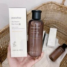 Nước hoa hồng Innisfree jeju volcanic pore clay toner 2x