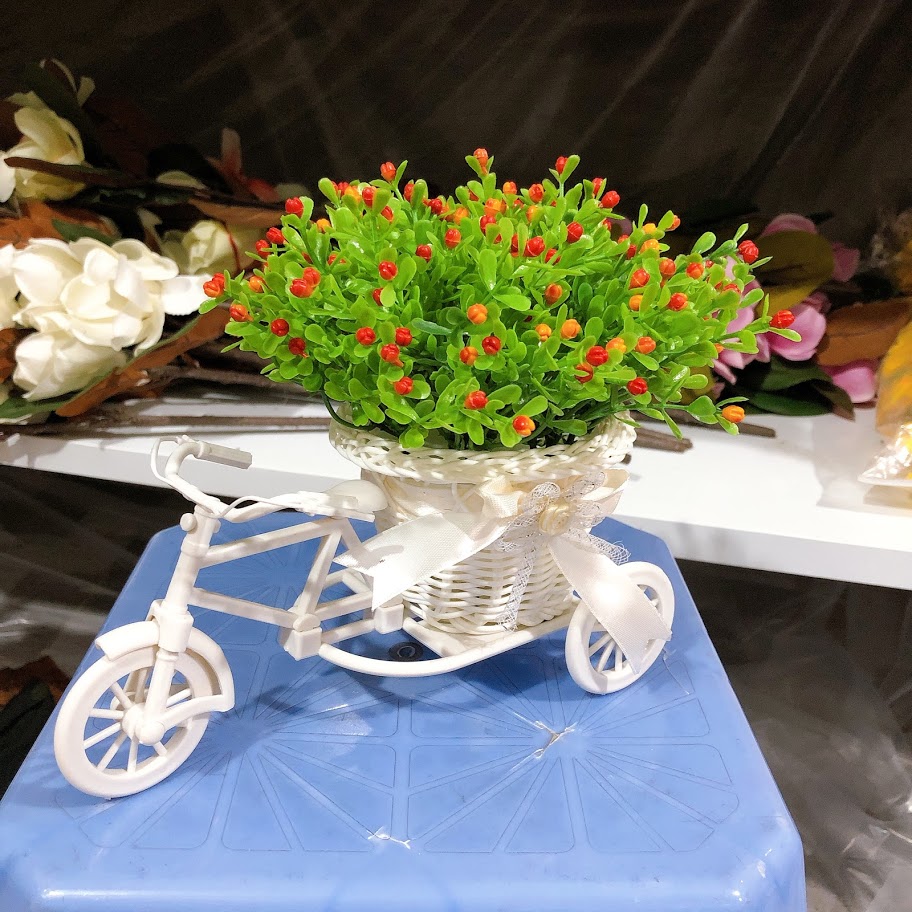 Xe đạp nhựa cực đáng yêu - Lọ cắm hoa giả - Trang trí, để bàn