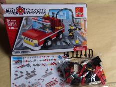 Bộ Lắp Ráp XE Cứu Hỏa Thành Phố CITY RESCUE MODEL0351 ,140 mảnh ghép đẹp ,cỡ hộp 27x17x4cm