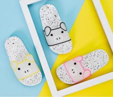 DÉP CAO SU MỀM QUAI TRONG HÌNH CHÚ HEO CUTE CHO BÉ