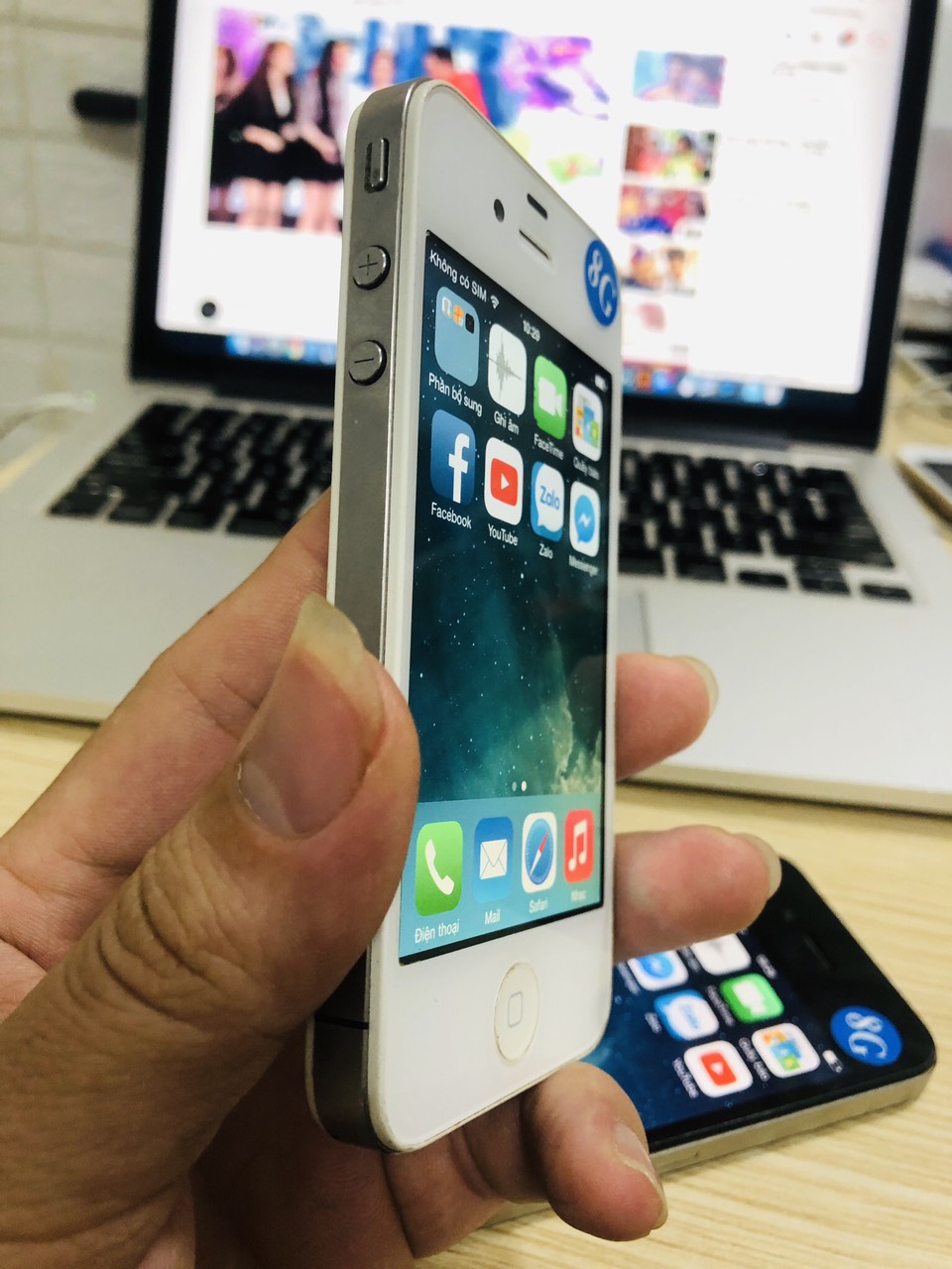 Điện thoại iPhone 4 Quốc tế lắp sim dùng luôn Bảo hành 3 tháng 1 đổi 1 tại nhà trong