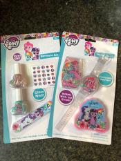 Set Sơn Móng Tay Và Phấn Trang Điểm Disney