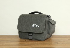 [HCM]Túi đựng máy ảnh EOS.