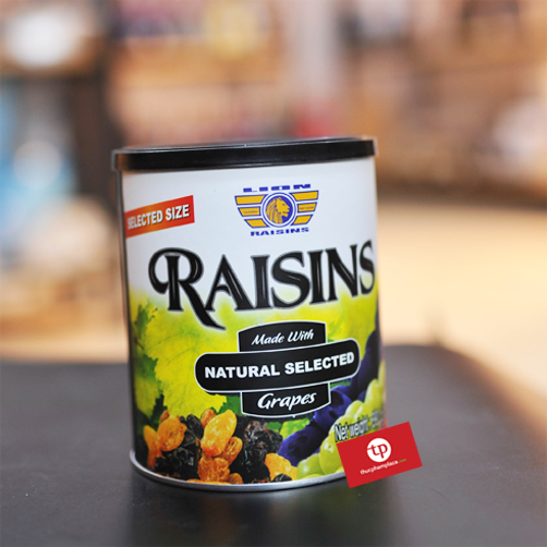 01 Hộp 200gr Nho khô Lion Raisins Mỹ - (Date: 12 tháng)