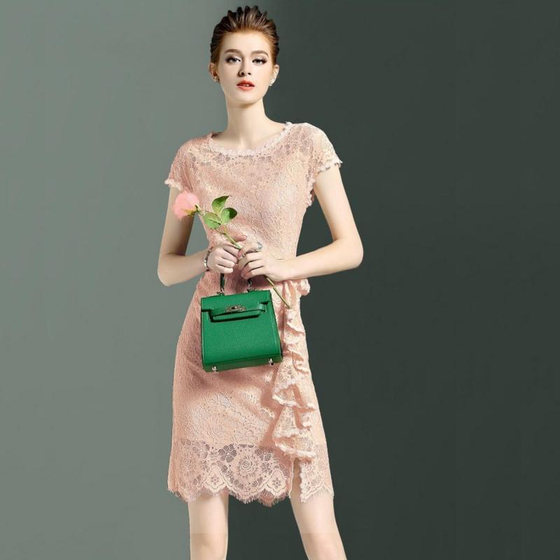 Nơi bán Đầm Ren Body Nữ (M,L,XL,XXL) Bui Nguyen K30 (Kem Tôm )
