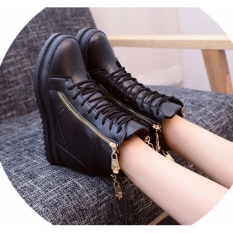 Giày Boot Nữ Cá Tính B042D