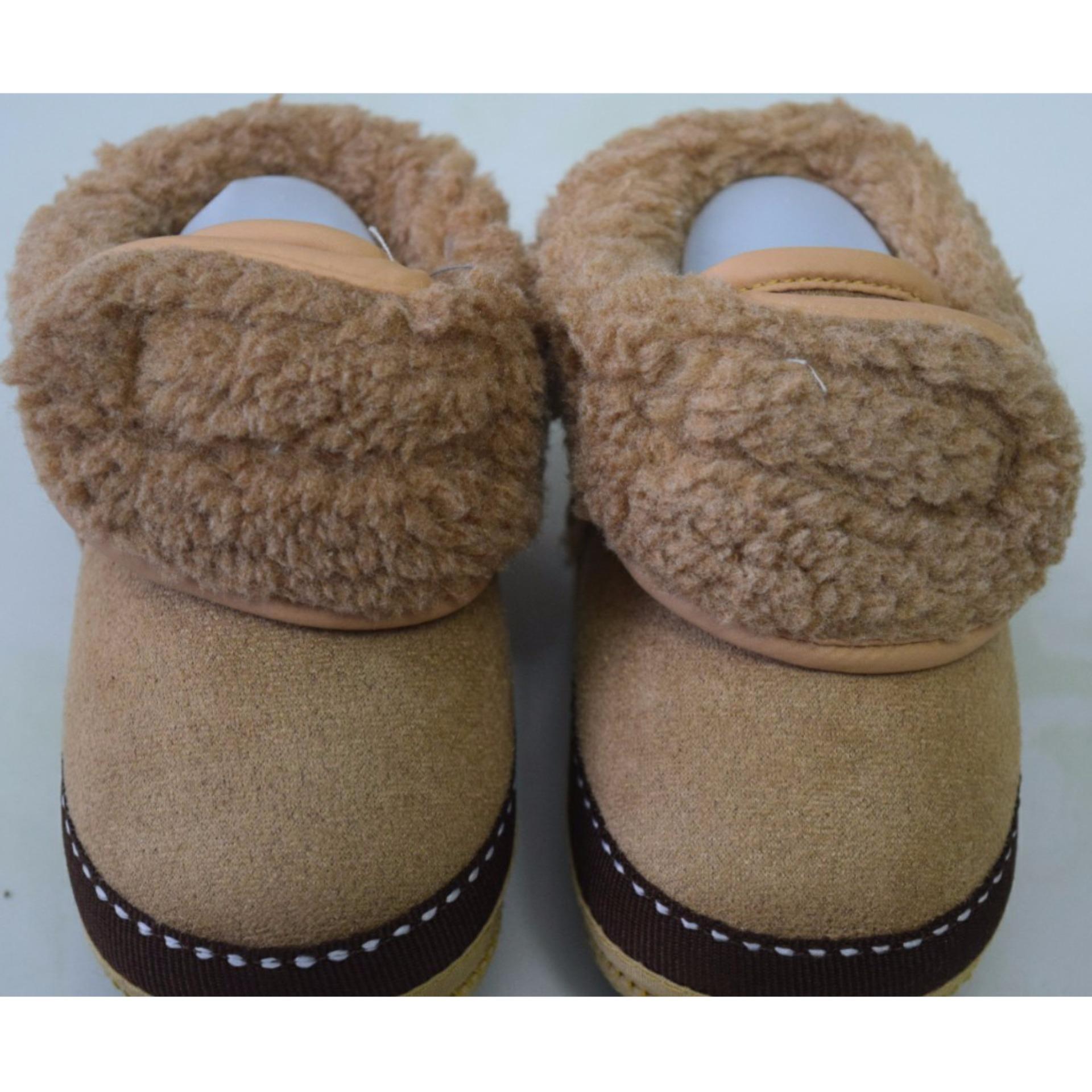 Giày bốt giữ ấm chân cho bé từ 6-12 tháng tuổi (Màu sô cô la)