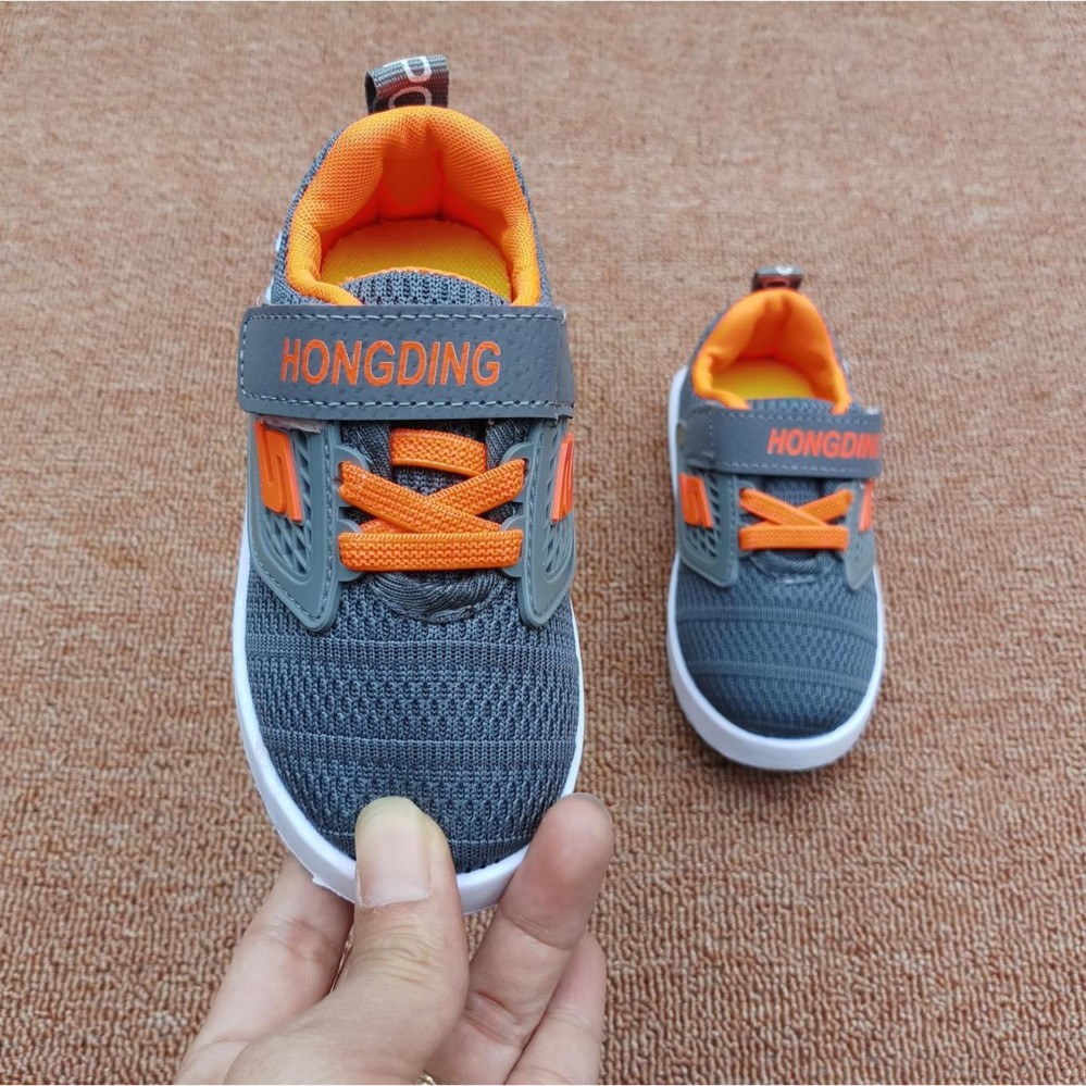 Giày thể thao siêu nhẹ cho bé - Size 21 đến 25 - Hongding- xám