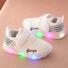 Giày thể thao siêu nhẹ cho bé (có ảnh thật) – Size 21 đến 30 – gupy – trắng – đèn led