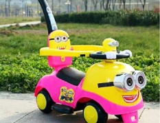 Xe chòi chân kết hợp xe đẩy Minion cao cấp SW002 – xe tập đi, xe thăng bằng, xe đẩy, do choi tre em