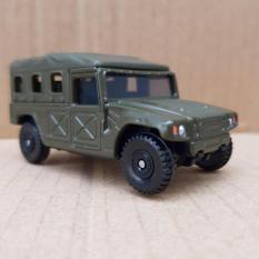 Xe mô hình Tomica – Xe Jeep chở lính màu xanh rêu mở được mui