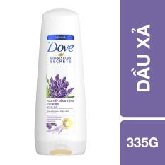 Dầu xả Dove vào nếp sống động tự nhiên 335g