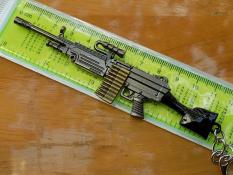 Móc khóa PUBG – M249 màu Xám Đen chất lừ – Hình thật giá chất