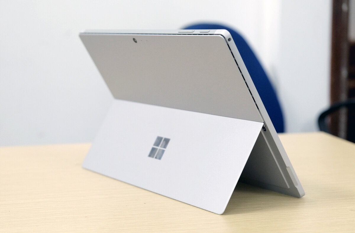 [Nguyên chiếc Mỹ 99% và mới 100% nguyên hộp ] Máy tính laptop cao cấp Surface Pro 5