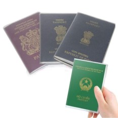 [HCM]Bọc hộ chiếu nhựa dẻo có khe nhét thẻ