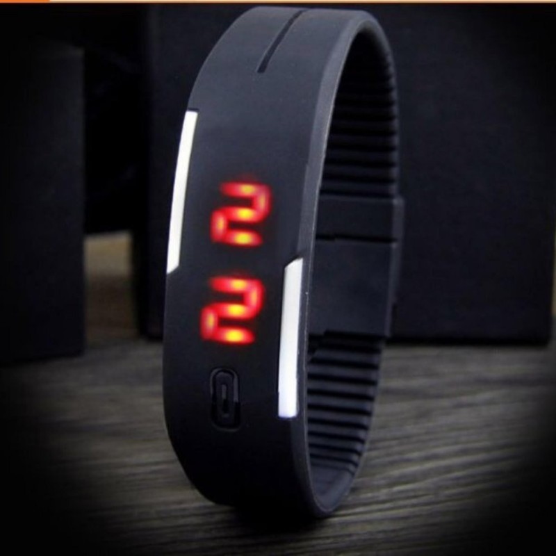 Nơi bán Đồng hồ LED dây nhựa kiêm vòng tay (Đen)