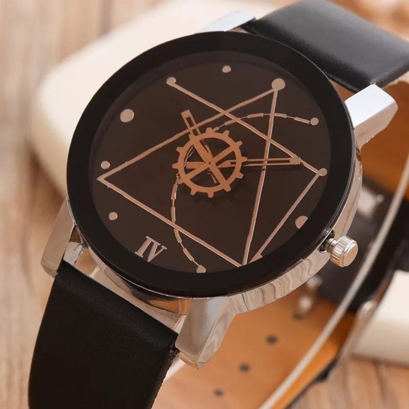 Nơi bán Đồng hồ nam dây da Thạch Anh Tam Giác NewFashion (Dây Đen, Mặt Đen) + Tặng Kèm Hộp