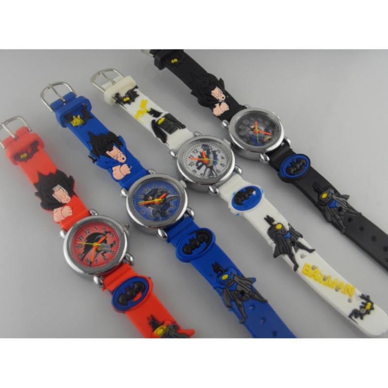 Đồng hồ trẻ em họa tiết Battman ( Màu ngẫu nhiên ) bán chạy