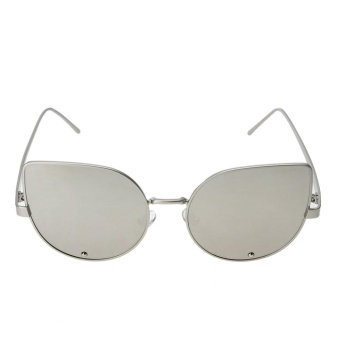 Female Cat Eye Trendy Street Snap Small Size Wide Side Diamond Sunglasses(Silver)-one size - intl  
