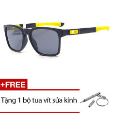 Giá Niêm Yết Kính mát Oakley CATALYST OO9272 17 (Đen phối Vàng) + Tặng 1 bộ tua vít sửa kính   Sunny (Tp.HCM)