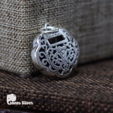 Mặt Dây CHuyền, Mặt Vòng Cổ, Dây Chuyền Đẹp, Vòng Cổ Đẹp, Mặt Dây Chuyền Bạc Thái, Mặt Dây Chuyền Bạc Thái Mặt Khóa Trường Mệnh Bản Nhỏ Chất Liệu Bạc Thái Cao Cấp – Thương Hiệu Ganes Silver