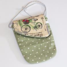 Túi đựng Hộ chiếu (Passport) Handmade Đeo Cổ – Ông Sao (Xanh lá + Chấm Bi)