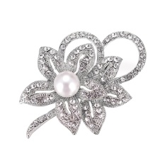 Giá Niêm Yết Vintage Pearl Flower Crystals Imitation Brooch Wedding Accessory Silver – intl   UNIQUE AMANDA