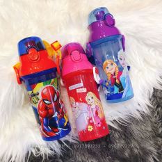 Bình nước nút bấm hình nhân vật Spiderman, công chúa Princess, Frozen siêu xinh cho các bé – 470ml – (Thái Lan) – (6.5×6.5x21cm)