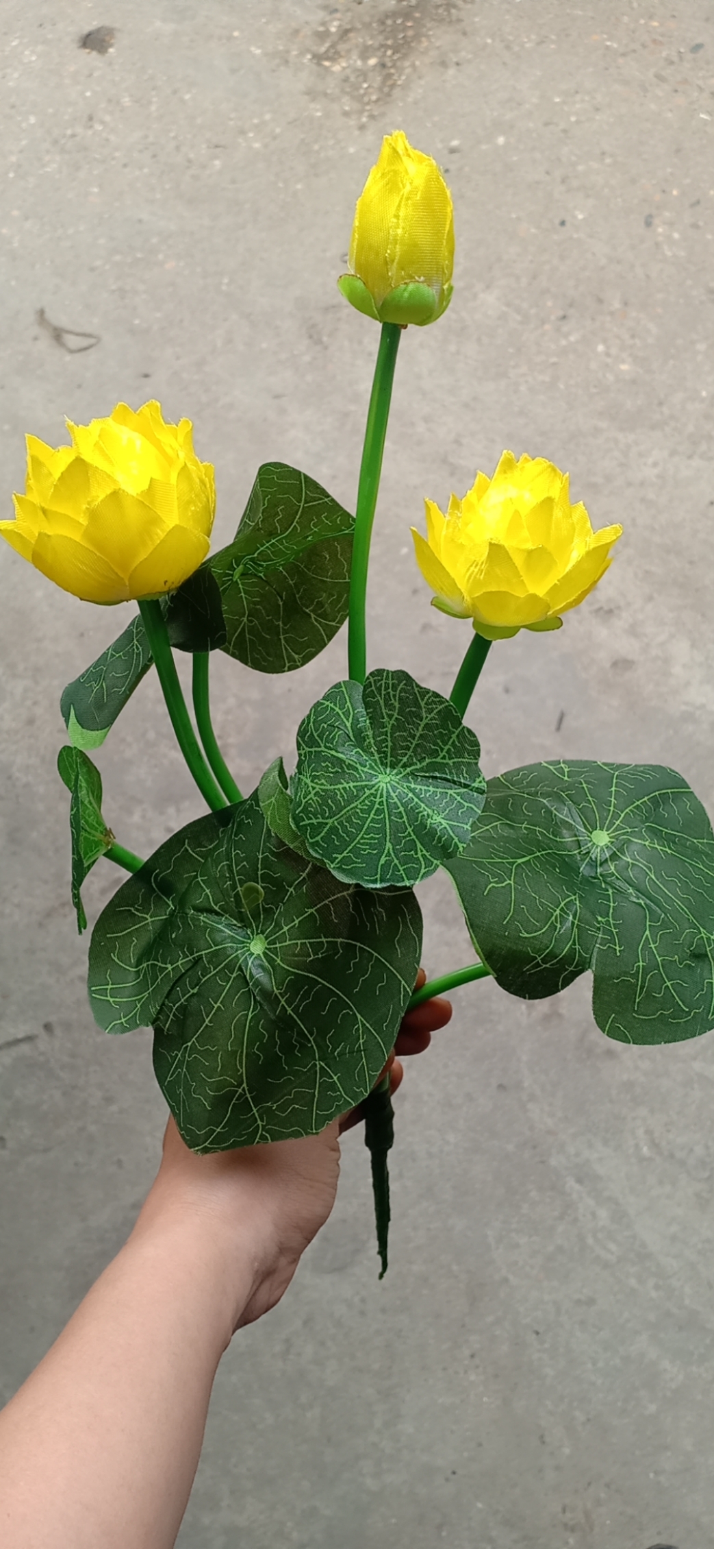 Hoa Sen giả, hoa sen lụa loại Nhỏ dài 43cm - Cành hoa giả - Trang trí lọ, lẵng hoa,...