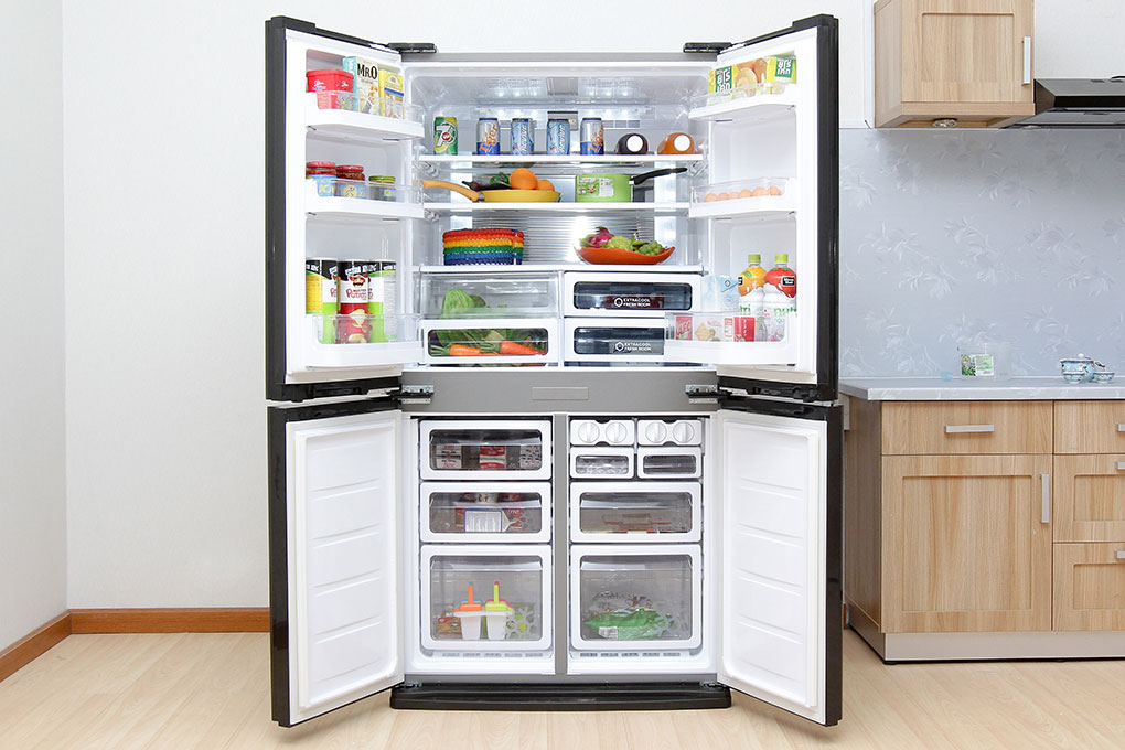 Tủ lạnh Sharp Inverter 556 lít SJ-FX630V-ST - Tiện ích:Làm lạnh nhanh, Làm đá nhanh, Inverter tiết kiệm điện, Ngăn...