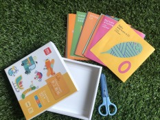 Tập cắn dán thủ công cho bé – Combo Kéo và giấy thủ công (100 tờ)