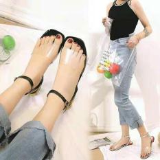 Sandal nữ đế bệt quai trong xinh xắn