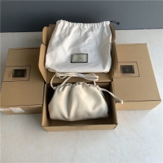 ☢▤ Shopping mall withdraw cabinet genuine leather cabbage price mini small bag simple cowhide armpit one shoulder Messenger Handbag Cloud bag