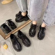Bốt nữ cổ lửng phong cách hàn đế kiểu dáng mới, các sản phẩm shop đều đăng kèm ảnh shop chụp thật nhé, nên bạn kéo ảnh sau coi ảnh thật