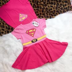 Bộ SuperGirl Hồng Kèm Áo Choàng Cho Bé Gái 11-30kg