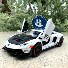 Xe mô hình Lamborghini Aventador phong cách Liberty Walk 1:32 – Full box