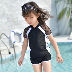 Đồ bơi bé gái xinh xắn