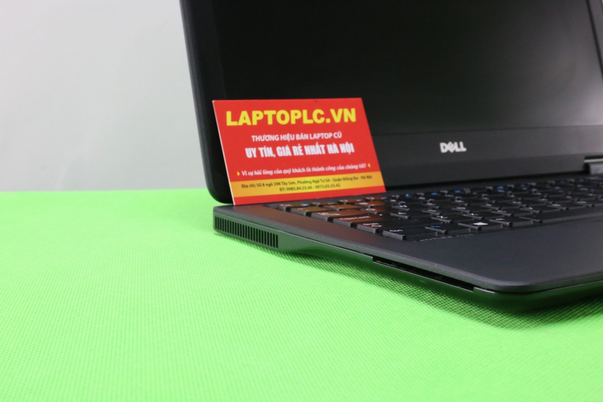 Laptop Gaming Giá Rẻ Chính Hãng Dell Latitude 7250, i5-5300U, Card On VGA Intel HD 5500, Màn 12.5 HD, LaptopLC298
