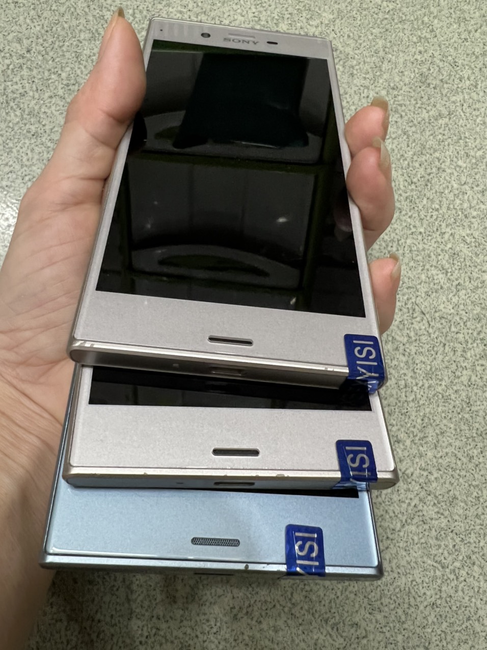 điện thoại Sony Xperia XZ Premium ram 4G rom 64G ,CPU: Snapdragon 835 8 nhân, Chiến PUBG/Liên Quân/Free Fire chất...